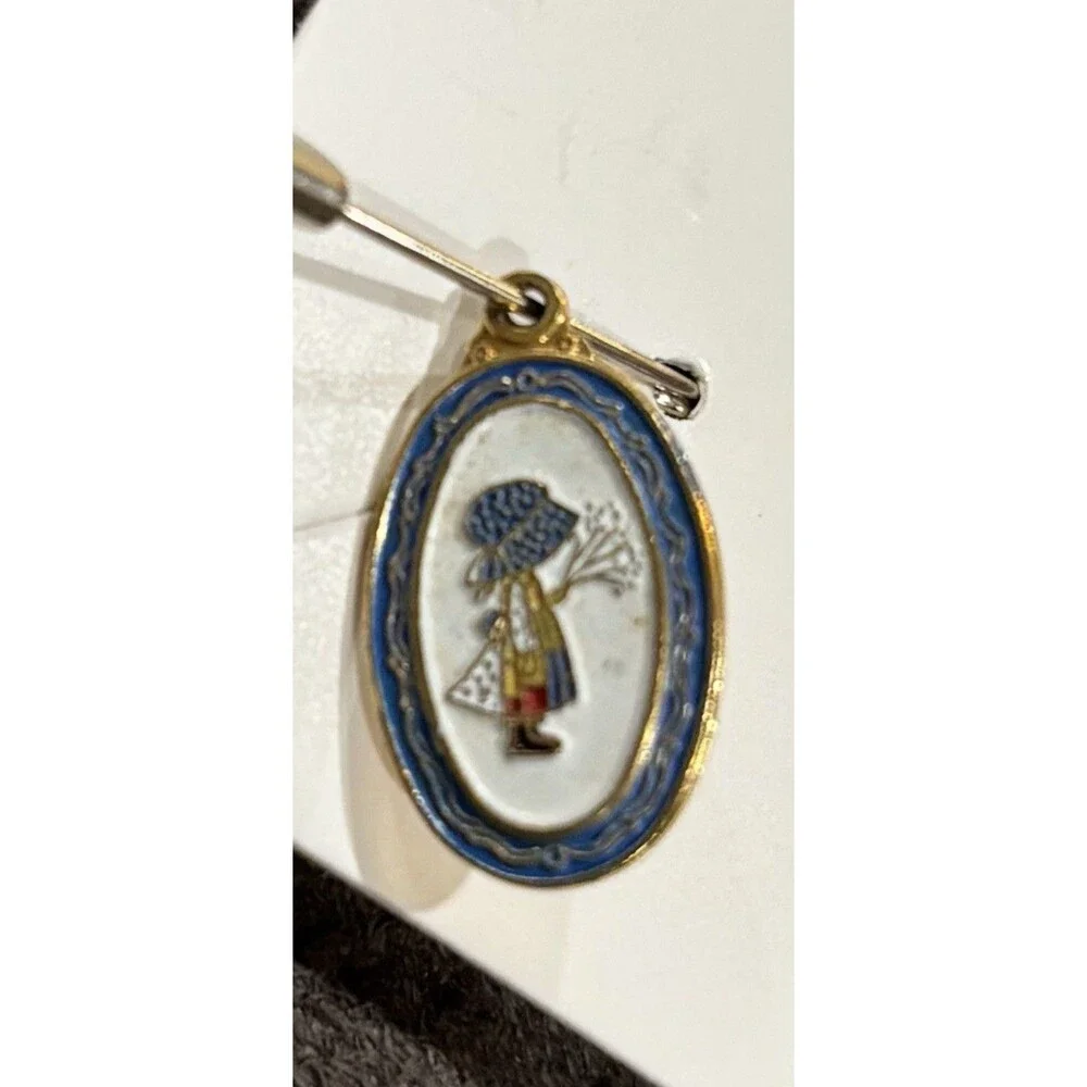 Two Vintage Holly Hobby Pendant Costume Jewelry Small Enamel Goldtone 0.25x0.35”